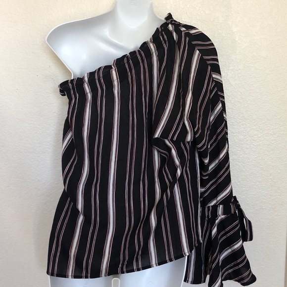 Bishop + Young Blue Stripe Asymmetrical Ruffle Top - Picture 5 of 8